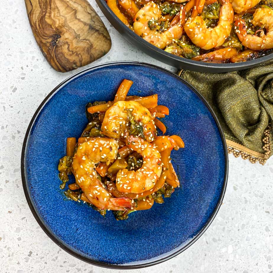  Spicy Honey Garlic Shrimp Skillet